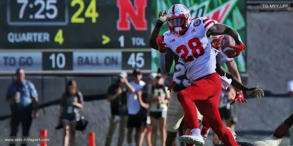 装备加持，赛场锋芒毕露！⚽️💥